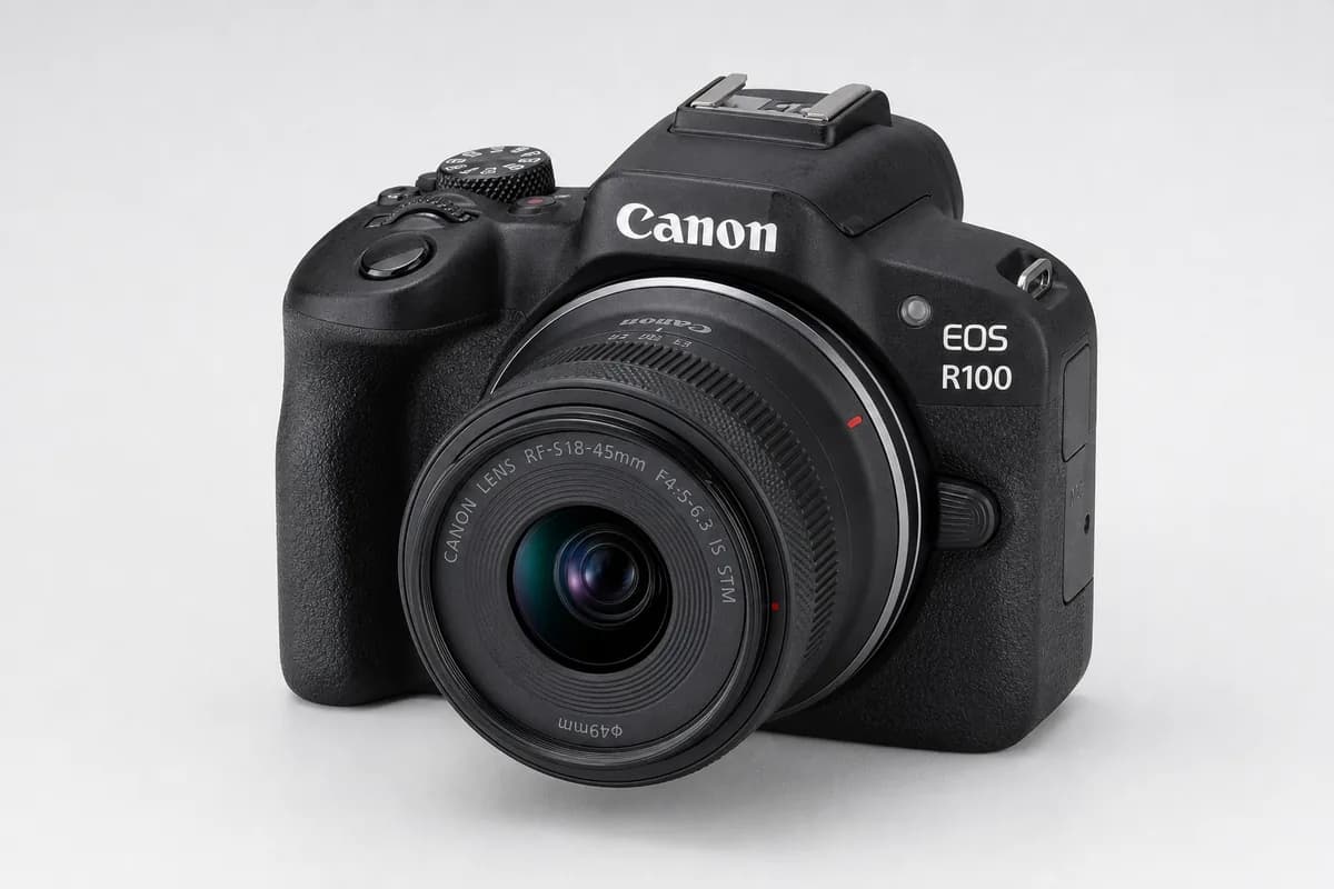 Canon EOS R100 (RF-S 18–45 kit)