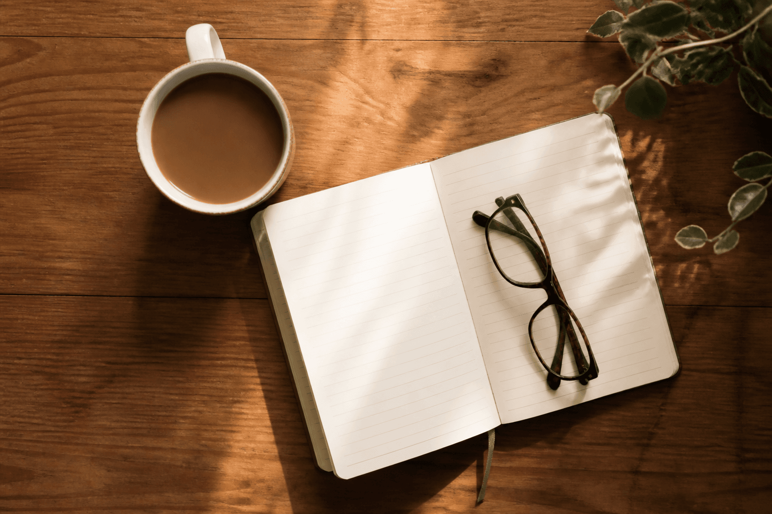 Coffee Flatlay von oben — einfache Foto-Idee zuhause
