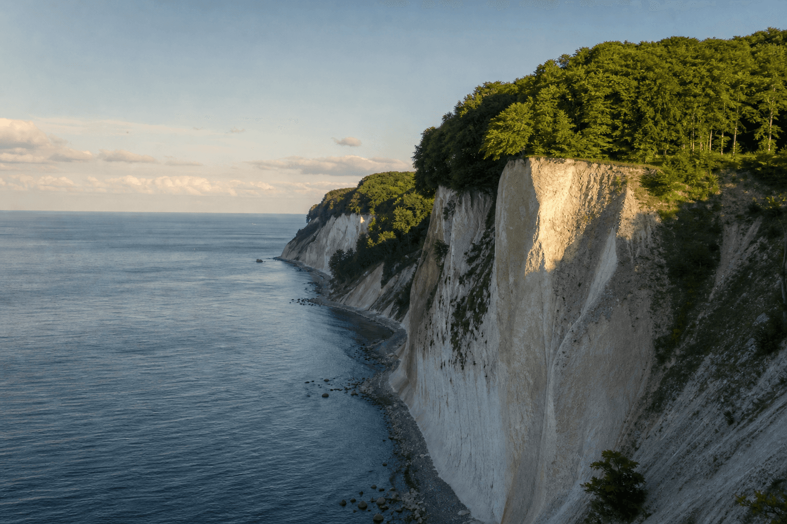 Kreidefelsen Königsstuhl auf Rügen an der Ostsee