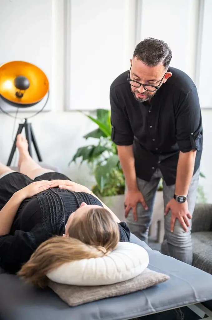 Corporate reportage — medical treatment at a practice in Hannover